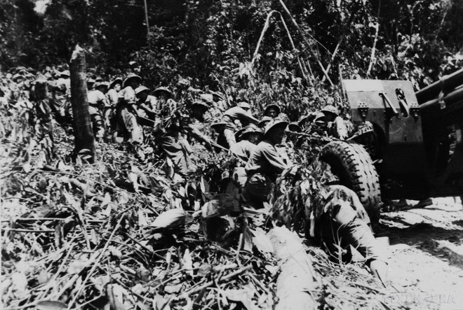 ttxvn_0404_phao binh (6).jpg