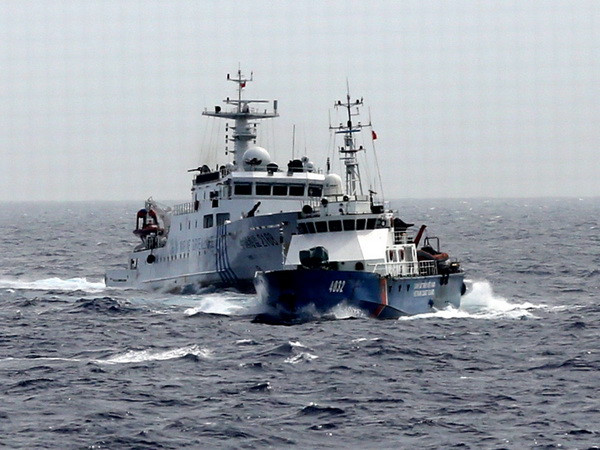 Trung Quốc đưa máy bay chiến đấu đến khu vực giàn khoan trái phép ảnh 1