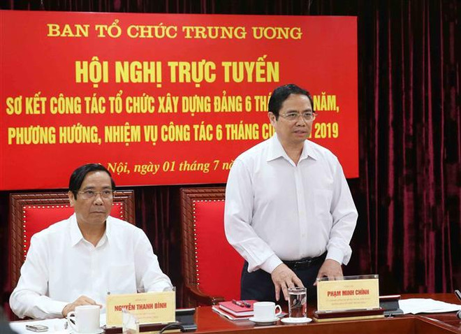 Trưởng ban Tổ chức Trung ương Phạm Minh Chính phát biểu chỉ đạo Hội nghị. (Ảnh: Phương Hoa/TTXVN) Tập trung tham mưu về công tác chuẩn bị Đại hội Đảng bộ các cấp ảnh 1