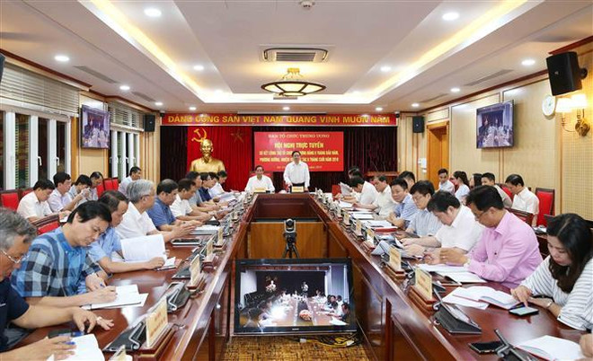 Quang cảnh hội nghị. (Ảnh: Phương Hoa/TTXVN) Tập trung tham mưu về công tác chuẩn bị Đại hội Đảng bộ các cấp ảnh 2