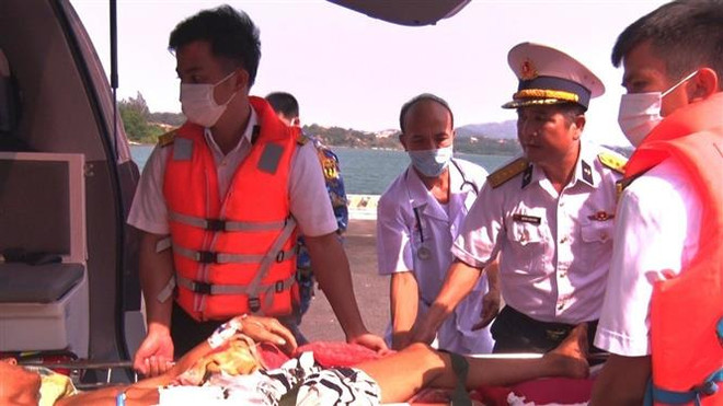 Hải quân Vùng 4 - điểm tựa cho ngư dân vươn khơi, bám biển ảnh 3