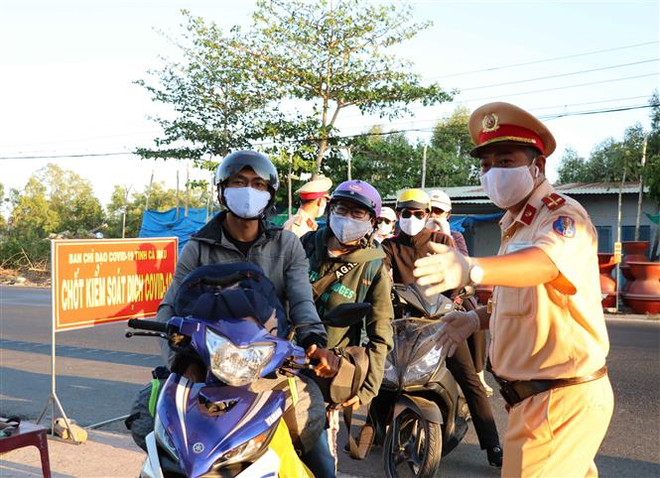 Chuẩn bị mọi điều kiện sẵn sàng ứng phó dịch COVID-19 trên diện rộng ảnh 1