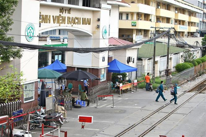 Thực hiện trên 7.000 mẫu xét nghiệm liên quan đến Bệnh viện Bạch Mai ảnh 1