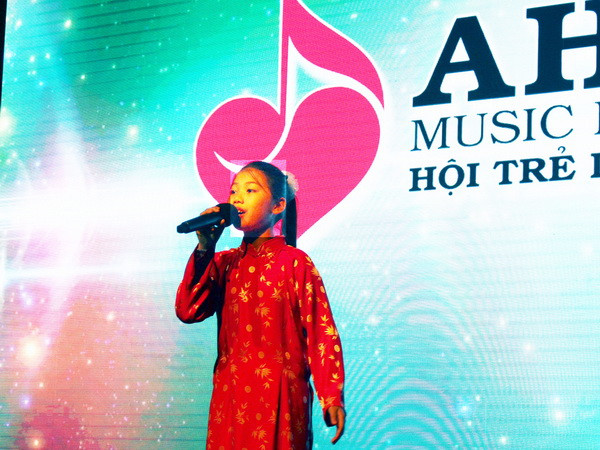 Liên hoan âm nhạc người Việt trẻ ở Séc và thông điệp về nguồn cội ảnh 2