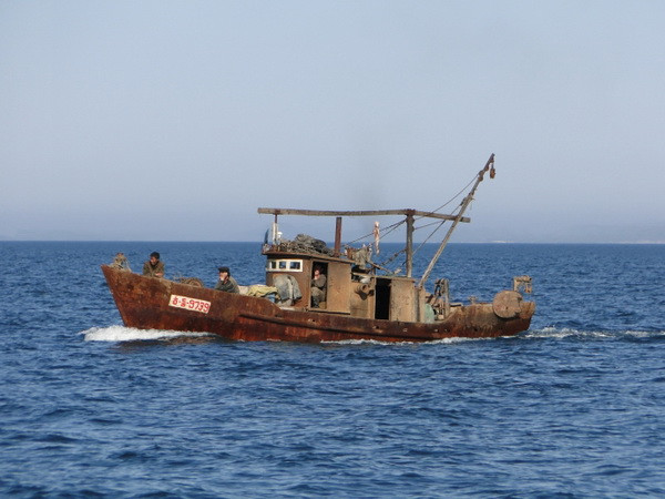 Hàn Quốc hoàn thành hồi hương cho tám thủy thủ Triều Tiên ảnh 1