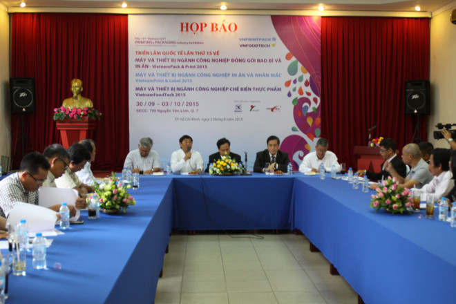 Hơn 200 doanh nghiệp tham gia ba triển lãm máy và thiết bị công nghệ ảnh 1