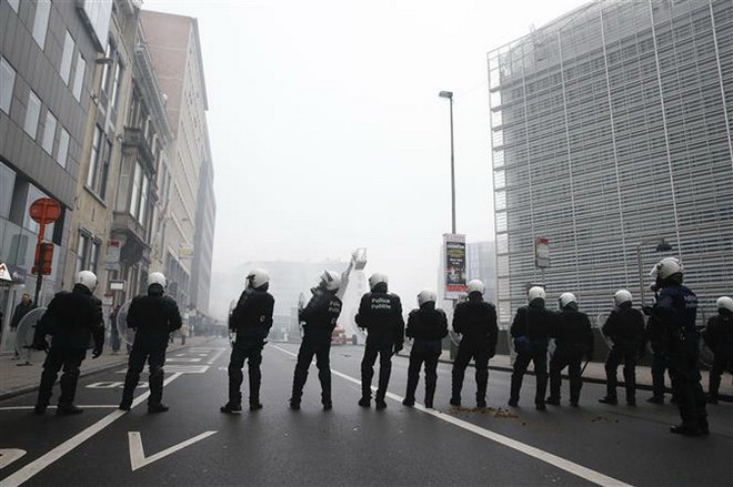 Bỉ: Nổ súng tại một nhà hàng ở thủ đô Brussels, nghi can tẩu thoát ảnh 1