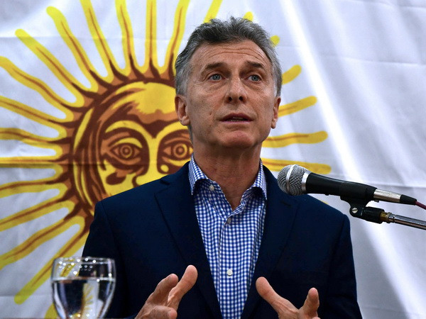 Tổng thống Argentina Macri lo ngại về "núi" nợ nước ngoài ảnh 1