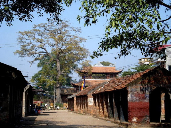 Khung cảnh chợ Nôm. (Ảnh: Vietnam+) Làng Nôm - Ngôi làng cổ độc đáo và hấp dẫn ở tỉnh Hưng Yên ảnh 7