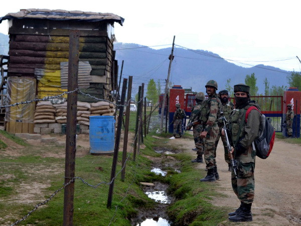 Đấu súng ở Kashmir, Ấn Độ và Pakistan cáo buộc lẫn nhau ảnh 1