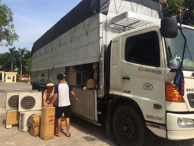 Phát hiện ôtô tải chở hơn 300 bộ điều hòa không có giấy tờ hợp lệ ảnh 1