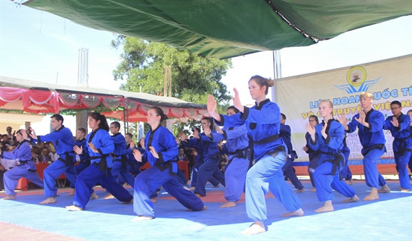 Võ Bình Định: Tôn vinh sức sống mãnh liệt gắn liền với văn hóa-lịch sử ảnh 2