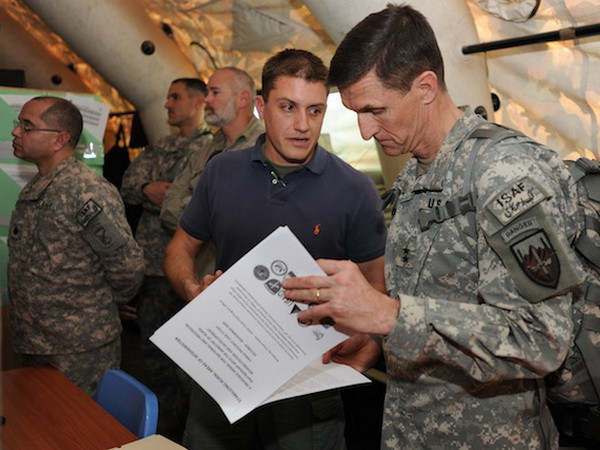 Sỹ quan Không quân Anh làm Phó Giám đốc Tình báo Quân đội Mỹ ảnh 1