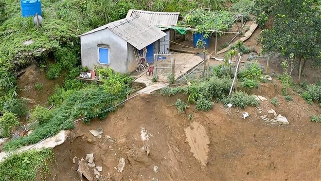 Vụ dân tự ý san gạt dốc Cun: Chưa kịp giải quyết đã xảy ra sạt lở ảnh 4