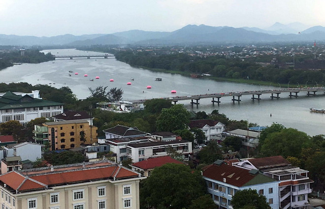 Kỷ niệm 43 năm Ngày giải phóng: Thừa Thiên-Huế tạo thế và lực mới ảnh 1