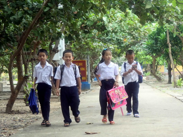 Chuẩn bị cơ sở vật chất khang trang cho thầy trò huyện đảo Trường Sa ảnh 1