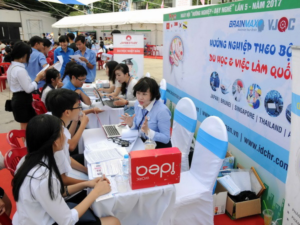 Bộ Giáo dục Đào tạo nhấn mạnh điều gì trong năm học mới 2017-2018? ảnh 4