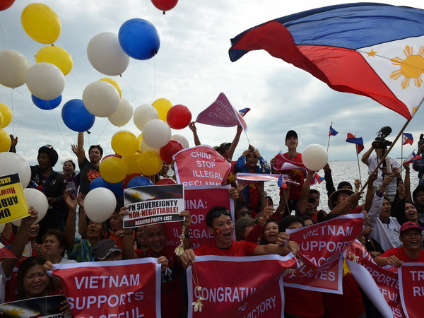 Dư luận người Việt và bạn bè tại Pháp về phán quyết của PCA ảnh 1