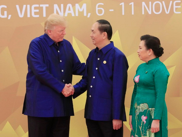 Tiệc chiêu đãi trọng thể chào mừng các nhà lãnh đạo kinh tế APEC 2017 ảnh 1