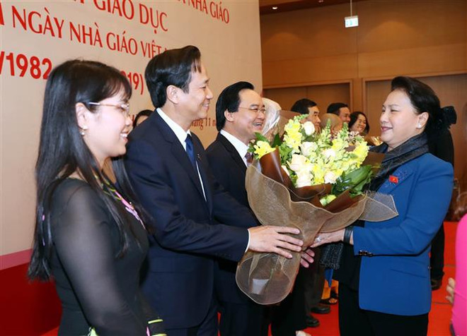 Gặp mặt đại biểu Quốc hội là nhà giáo, cán bộ quản lý giáo dục ảnh 1