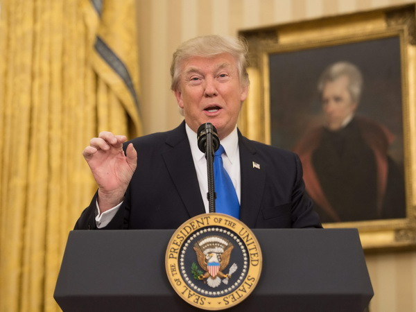 Mỹ phủ nhận thông tin Tổng thống Trump hứa sẽ giúp đỡ Ukraine ảnh 1