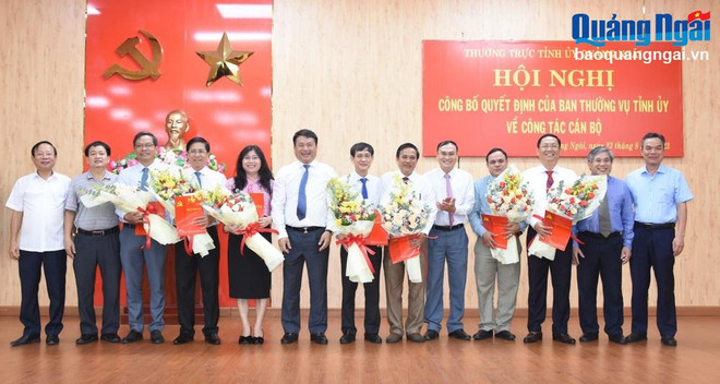 Quảng Ngãi điều động, luân chuyển nhiều cán bộ chủ chốt ảnh 1