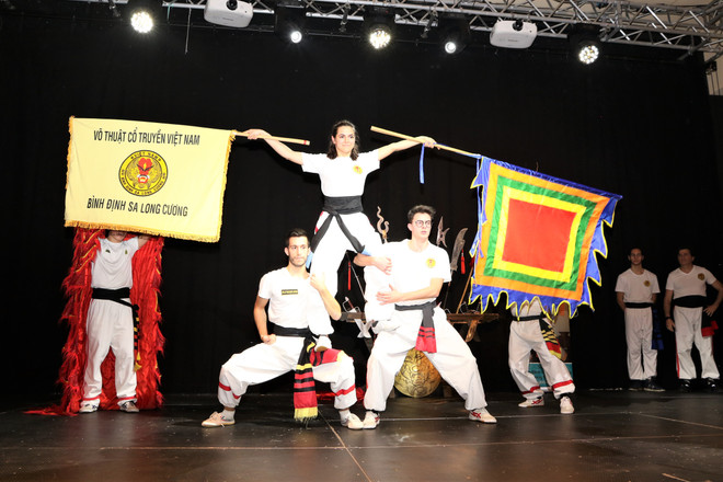 Cộng đồng người Việt tại Italy tăng cường tình đoàn kết ảnh 2