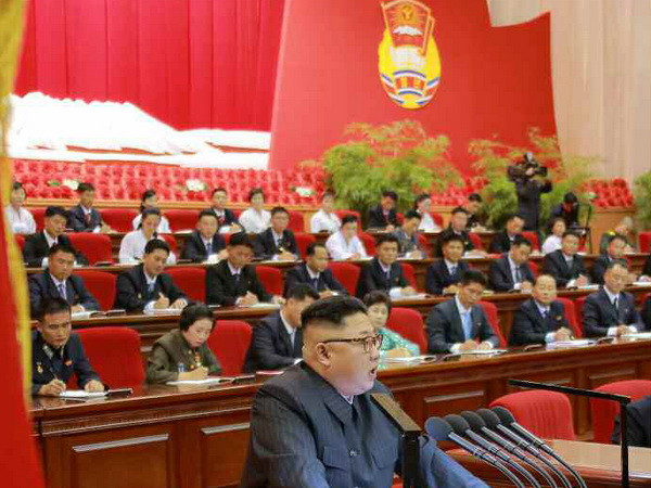 Nhà lãnh đạo Triều Tiên kêu gọi thanh niên bảo vệ đất nước ảnh 1