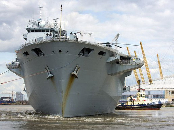 Anh điều tàu tấn công đổ bộ tham gia diễn tập ở biển Baltic ảnh 1