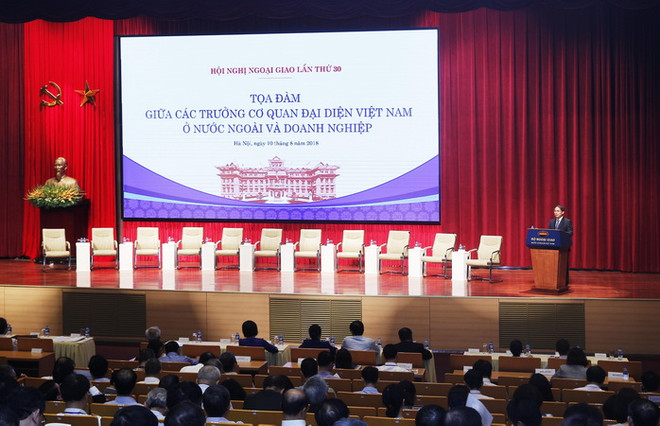 Tọa đàm giữa Trưởng cơ quan đại diện VN ở nước ngoài và doanh nghiệp ảnh 1