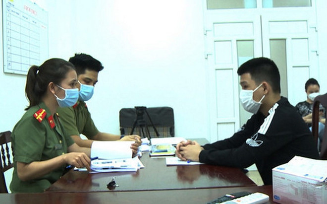 Thừa Thiên-Huế: Bắt giữ kẻ lừa đảo, chiếm đoạt qua mạng gần 8 tỷ đồng ảnh 1