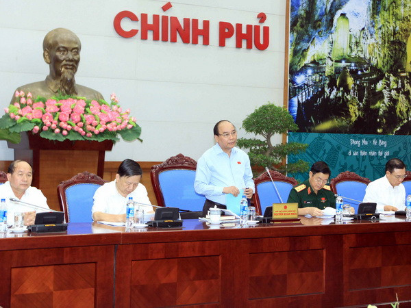 Phó Thủ tướng Nguyễn Xuân Phúc chủ trì cuộc họp. (Ảnh: An Đăng/TTXVN) Việt Nam bảo đảm điều kiện đăng cai Liên minh Nghị viện IPU ảnh 1