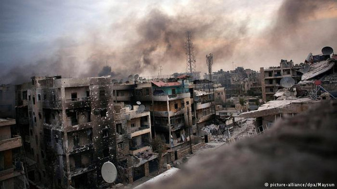 Hàng chục người "bỏng đường hô hấp" vì vũ khí độc ở Syria ảnh 1