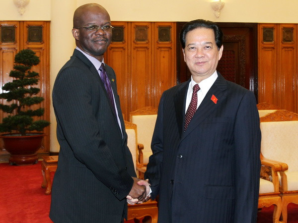 Bộ trưởng Ngoại giao Saint Kitts and Nevis thăm Việt Nam ảnh 1