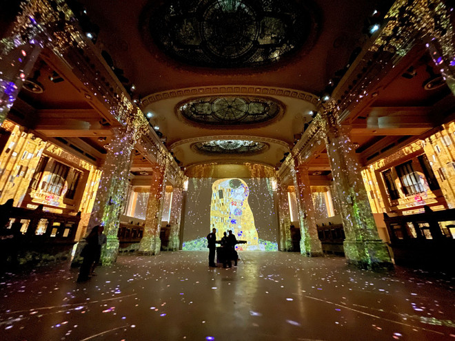 Triển lãm các kiệt tác phiên bản kỹ thuật số của danh họa Gustav Klimt ảnh 1