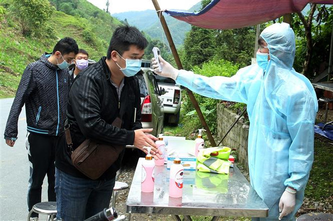 Quảng Ninh, Lai Châu kiểm soát chặt chẽ người về từ vùng dịch ảnh 2