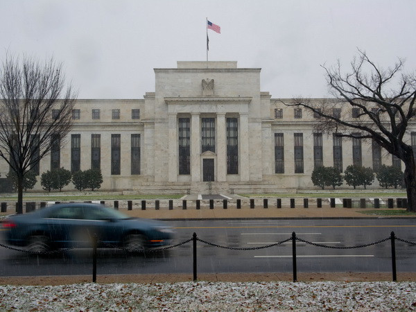Fed: Kinh tế Mỹ đang lấy lại đà tăng trưởng vững chắc ảnh 1