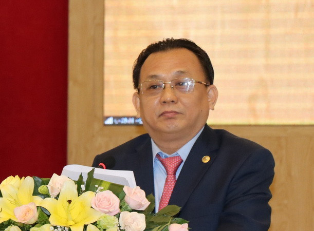 Ông Lê Hữu Hoàng, Phó Chủ tịch Thường trực UBND tỉnh Khánh Hòa phát biểu tại hội thảo. (Ảnh: Tiên Minh/TTXVN) Khánh Hòa-Saint Petersburg: Xúc tiến hợp tác, đầu tư về du lịch, y tế ảnh 1