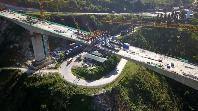 Hợp long cầu Móng Sến trên đường nối cao tốc Nội Bài-Lào Cai đến Sa Pa ảnh 1