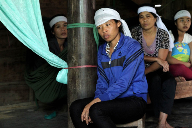 Bài 2: Đại tang xóm nghèo và nỗi đau từ tiếng cười con trẻ ảnh 1