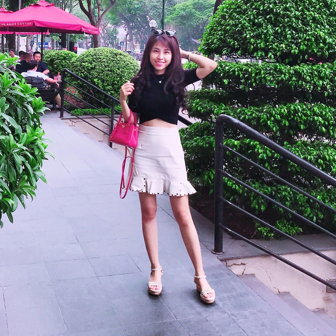 Mix đồ giao mùa ngọt ngào như các quý cô thời trang Việt ảnh 6