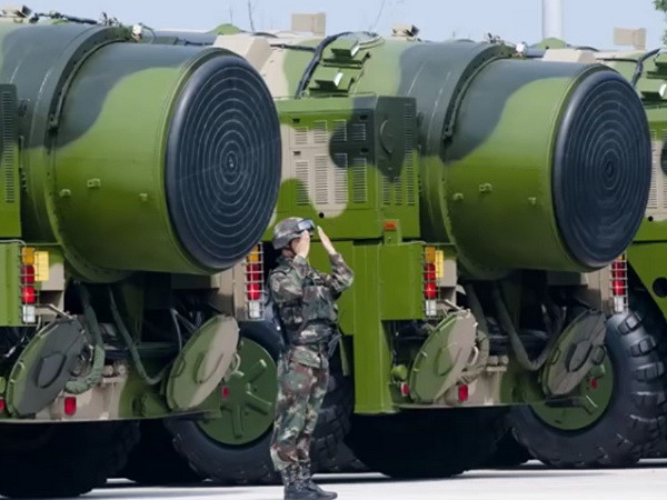 Truyền thông tiết lộ về sức mạnh tên lửa đạn đạn mới của Trung Quốc ảnh 1