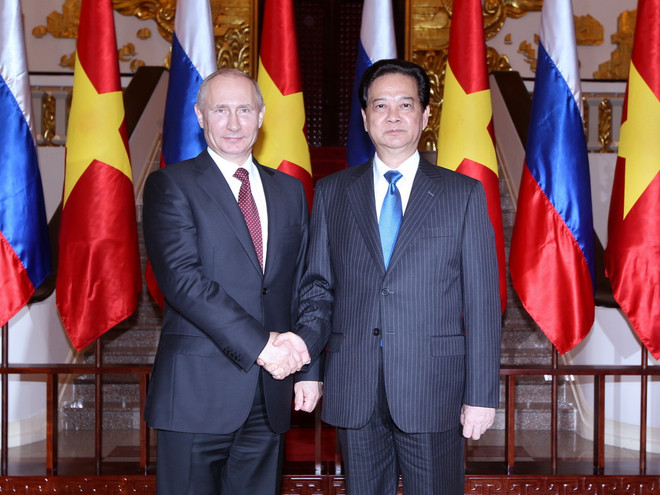 Thư chúc mừng kỷ niệm 65 năm quan hệ ngoại giao Việt-Nga ảnh 1