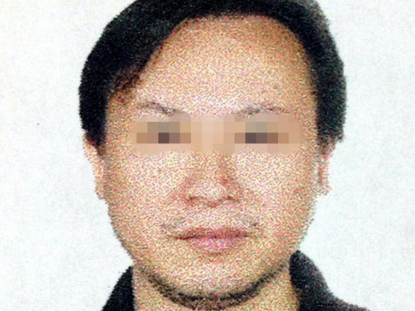 Nghi can vụ phóng hỏa chiếc xe buýt ở Tứ Xuyên. (Nguồn: chinadaily.com.cn) Nghi can trong vụ cháy xe buýt ở Tứ Xuyên đã tử vong ảnh 1