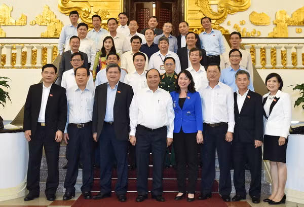An Giang cần tập trung đẩy mạnh tái cơ cấu nông nghiệp và du lịch ảnh 1