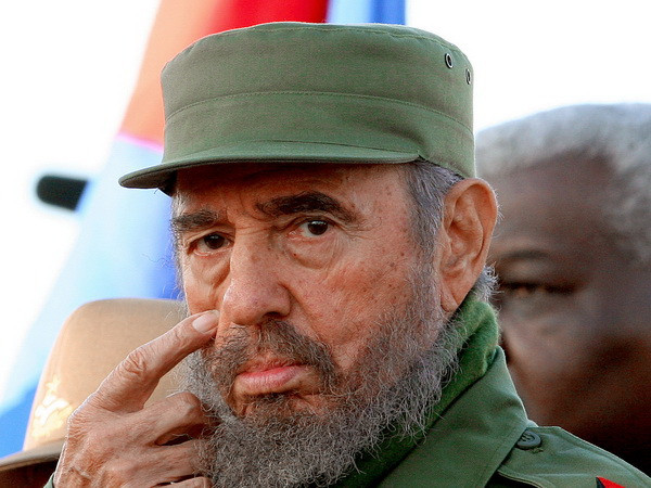 Ông Putin chúc mừng sinh nhật lãnh tụ Cuba Fidel Castro ảnh 1
