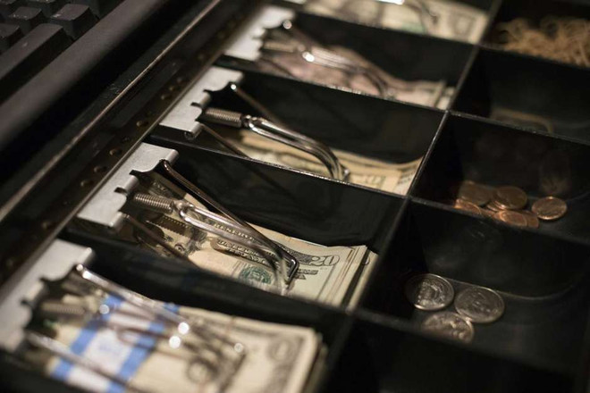 Dịch COVID-19 đẩy nhanh quá trình chấm dứt dùng tiền mặt ảnh 1