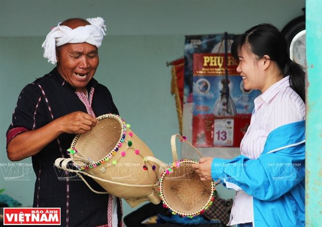 Độc đáo nghề đan lát truyền thống của người dân tộc Churu ảnh 1