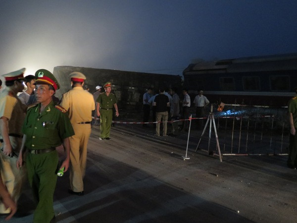 Tai nạn giao thông đường sắt nghiêm trọng tại Nam Định ảnh 1