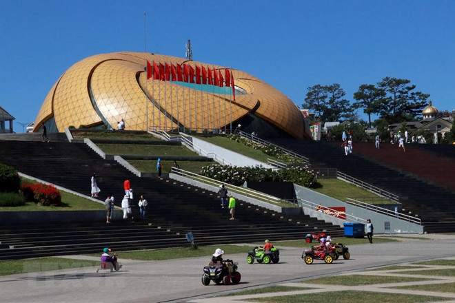 Đà Lạt ứng phó với nguy cơ bùng dịch khi mở cửa đón khách du lịch ảnh 1